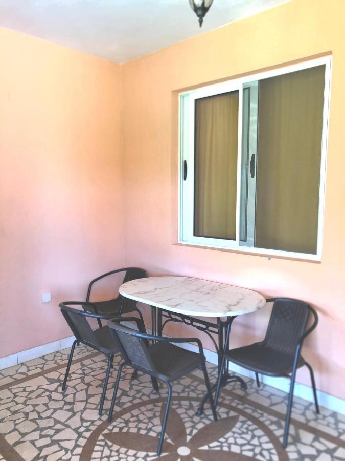 Delfini Holiday Homes Улцинь Екстер'єр фото