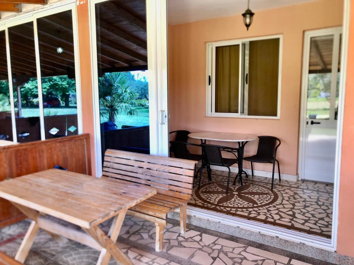 Delfini Holiday Homes Улцинь Екстер'єр фото